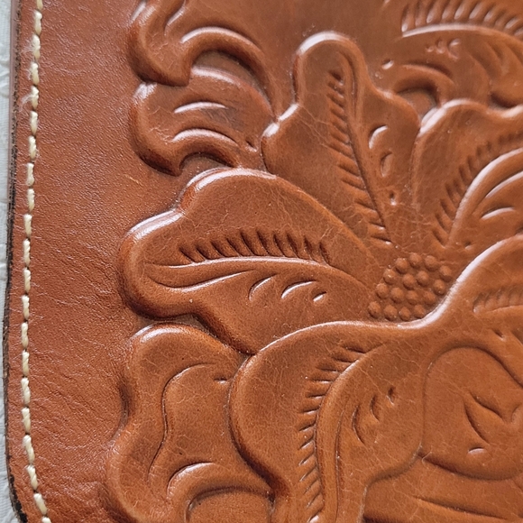 Patricia Nash Crossbody purse - Picture 2 of 16